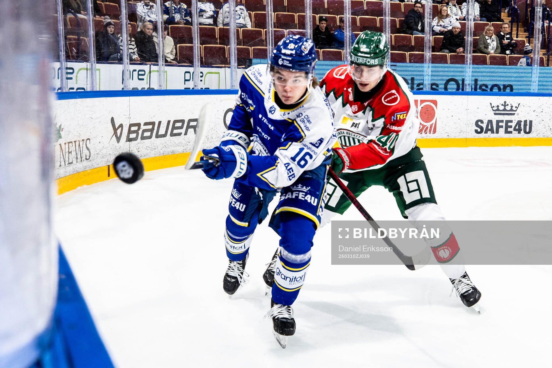 Leksands Rocky Langvardt och Frölundas Jacob Peterson