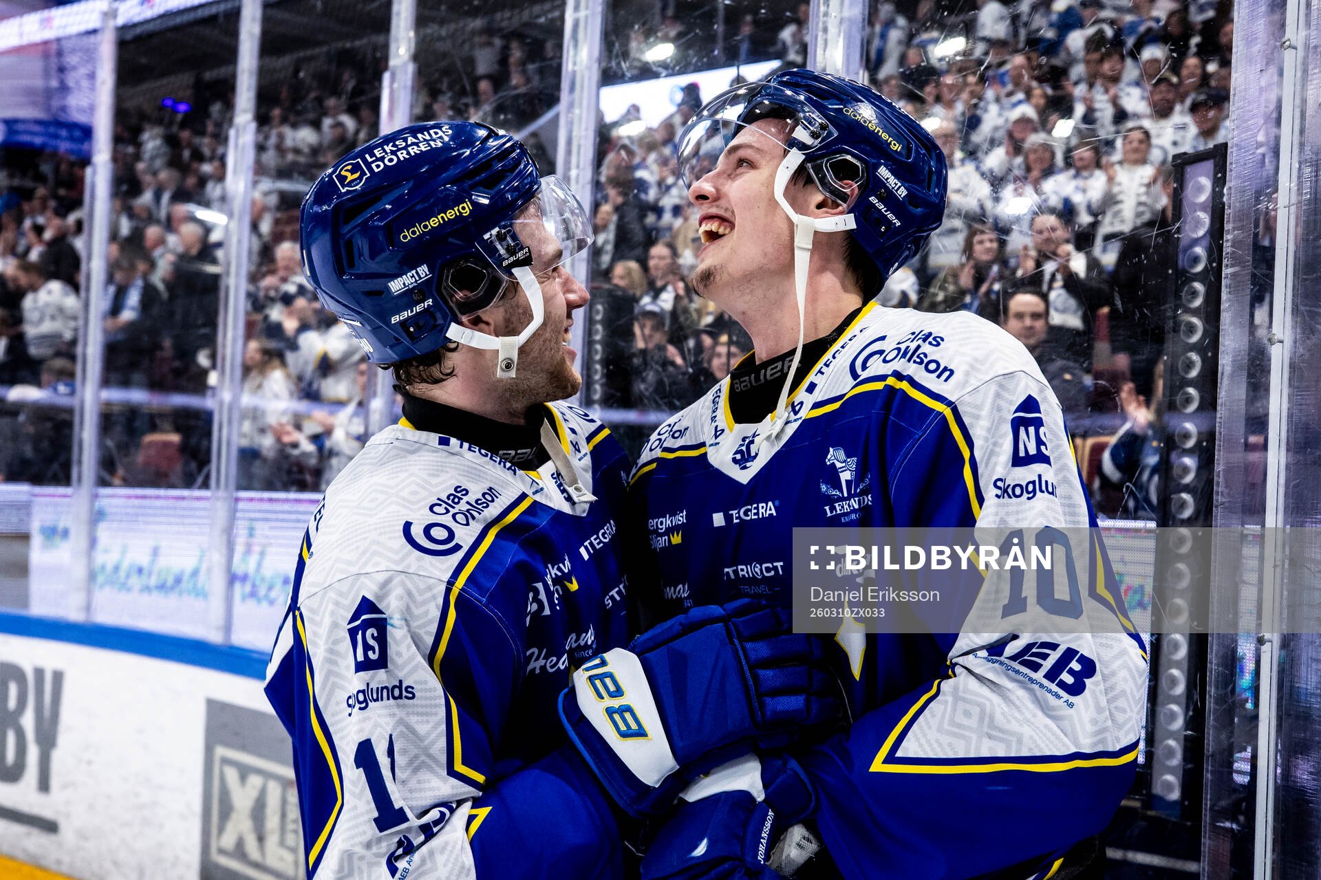 Leksands Wiktor Nilsson och Anton Johansson jublar