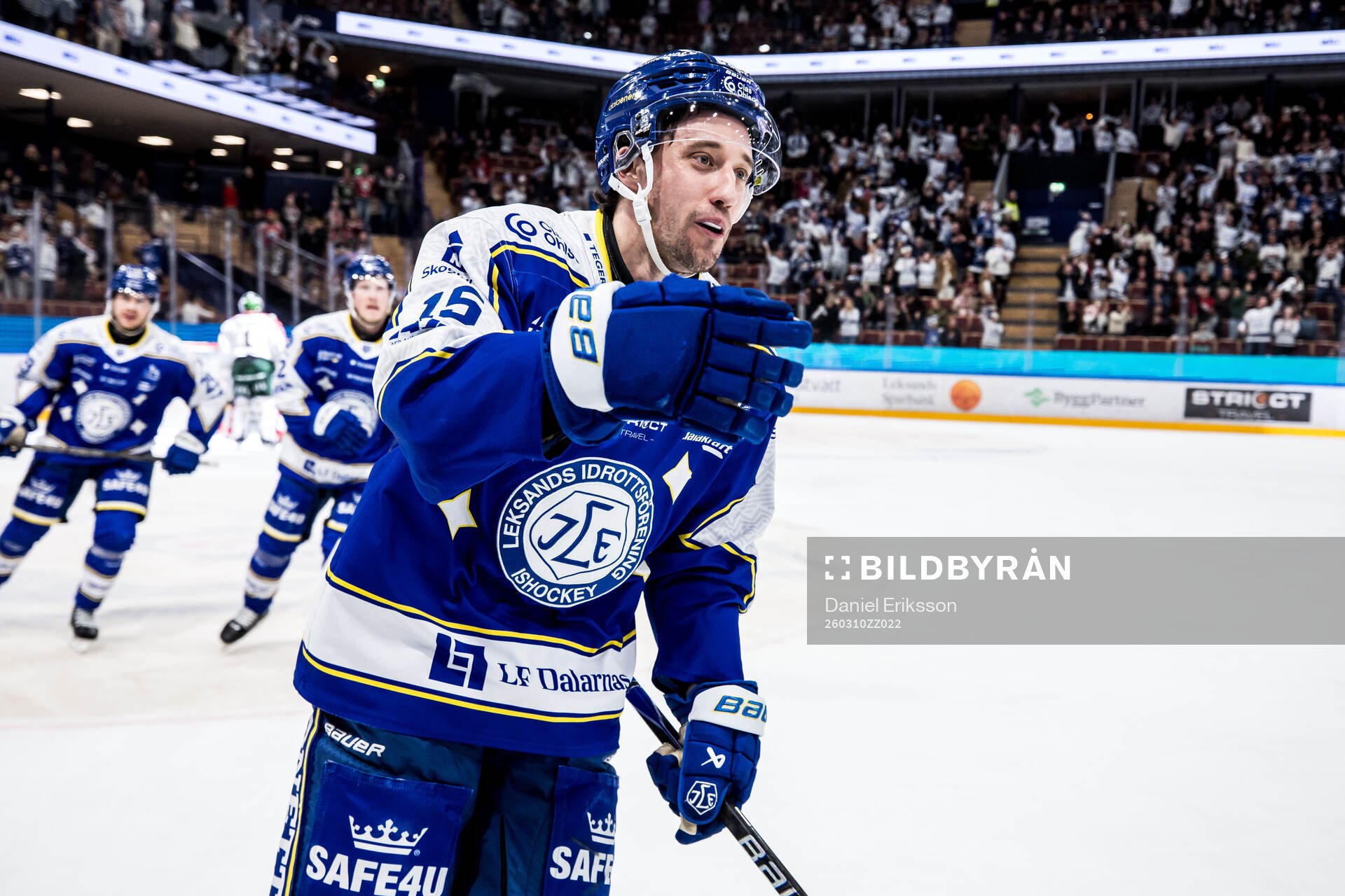 Leksands Max Veronneau jublar