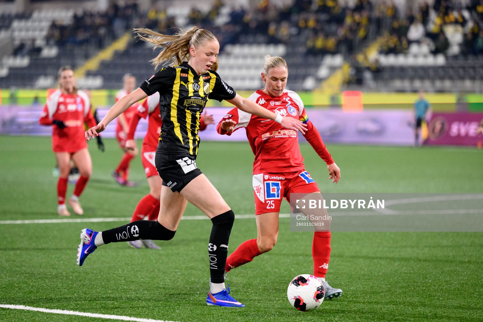 Häckens Thelma Pálmadottir och Linköpings Jonna Andersson