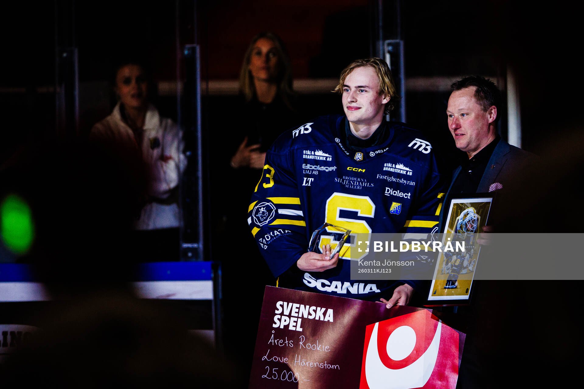 Södertäljes målvakt Love Härenstam får pris för