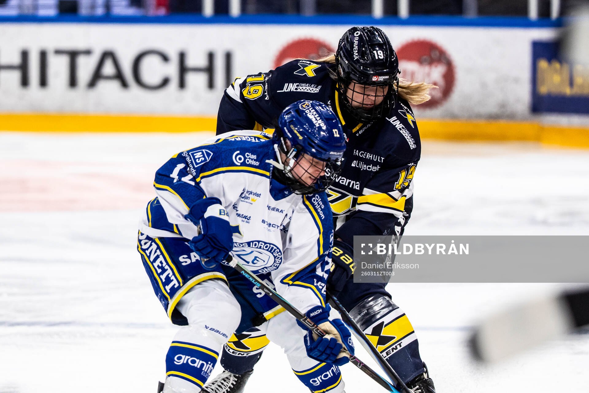 Leksands Mille Kunnerup Sørensen och HV71s Thea Jørgensen