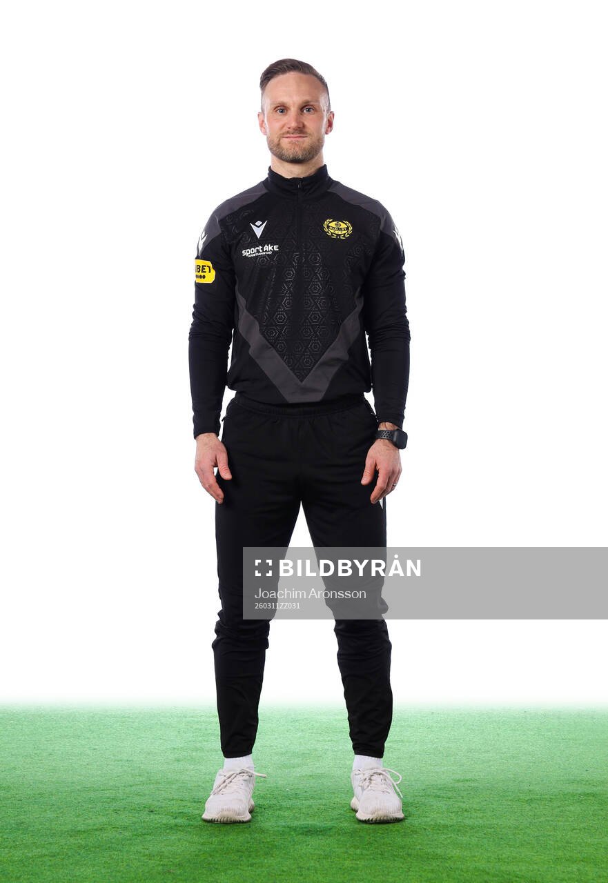 Mjällbys fysioterapeut Filip Lundgårdh