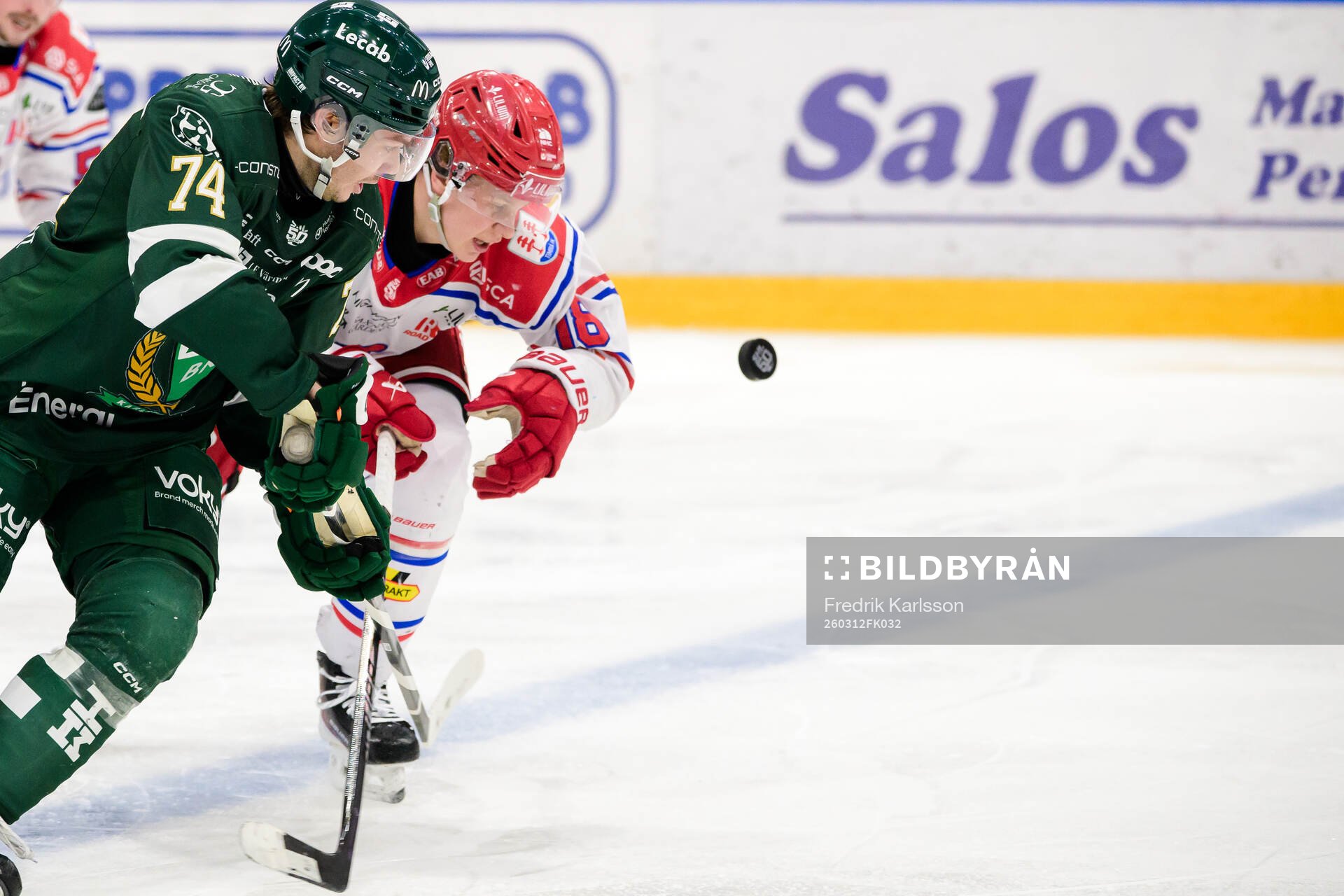 Färjestads Nick Leivermann och Timrås Eddie Genborg