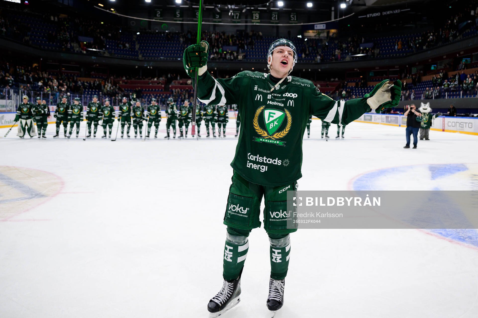 Färjestads Jack Berglund jublar