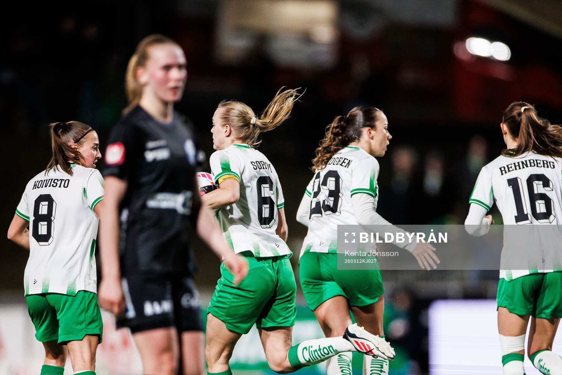Hammarbys Elin Sørum jublar