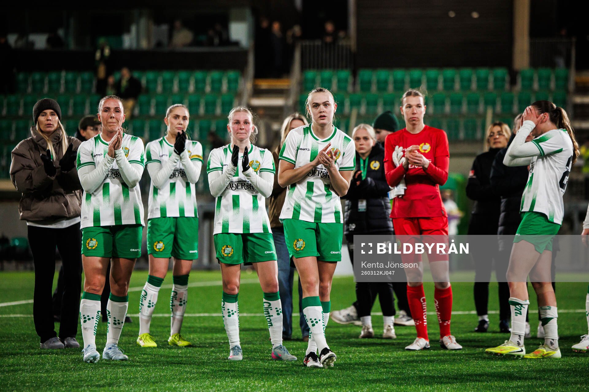 Hammarbys Gudrun Arnardottir, Emilie Joramo och Elin Sørum