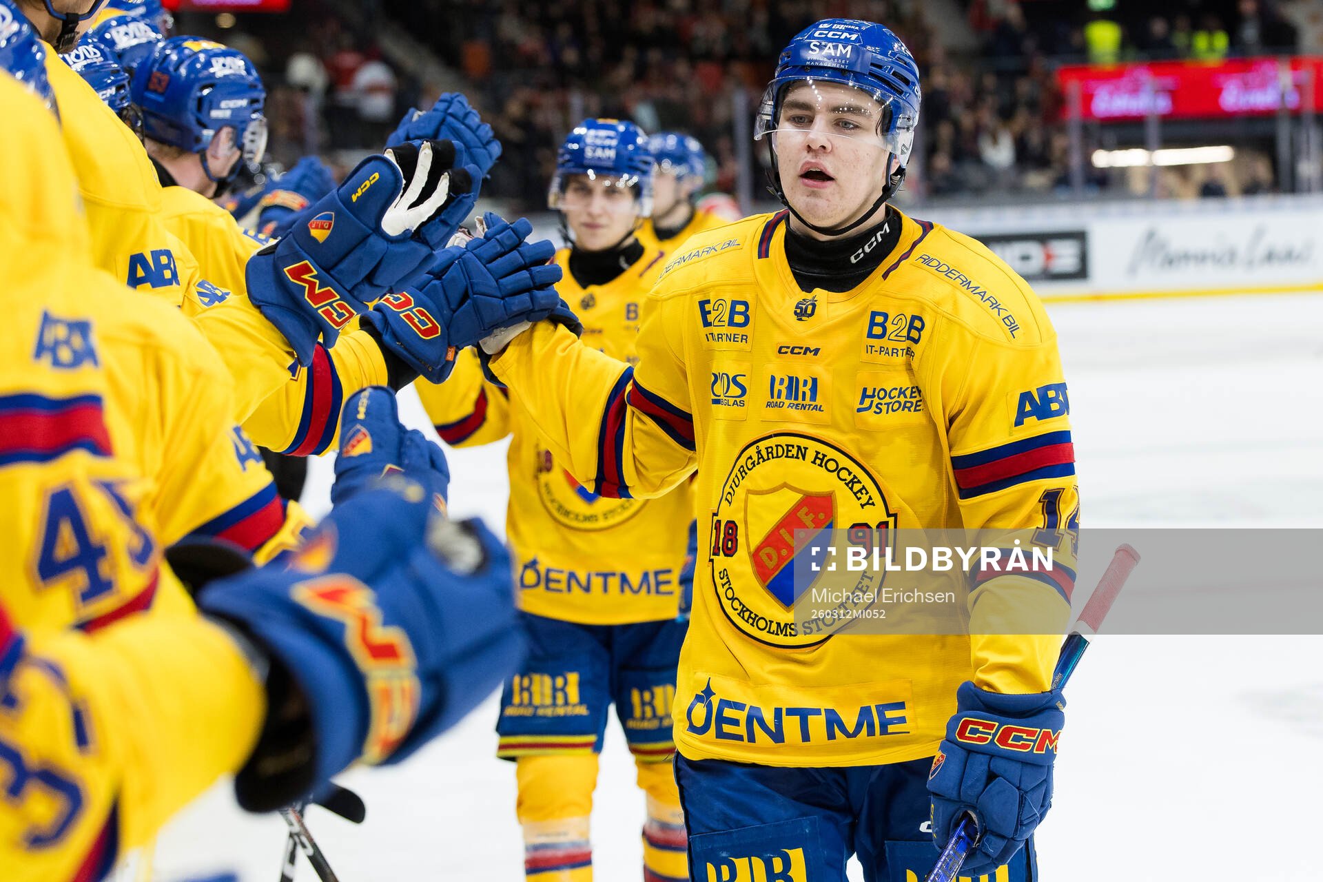 Djurgårdens Anton Frondell jublar
