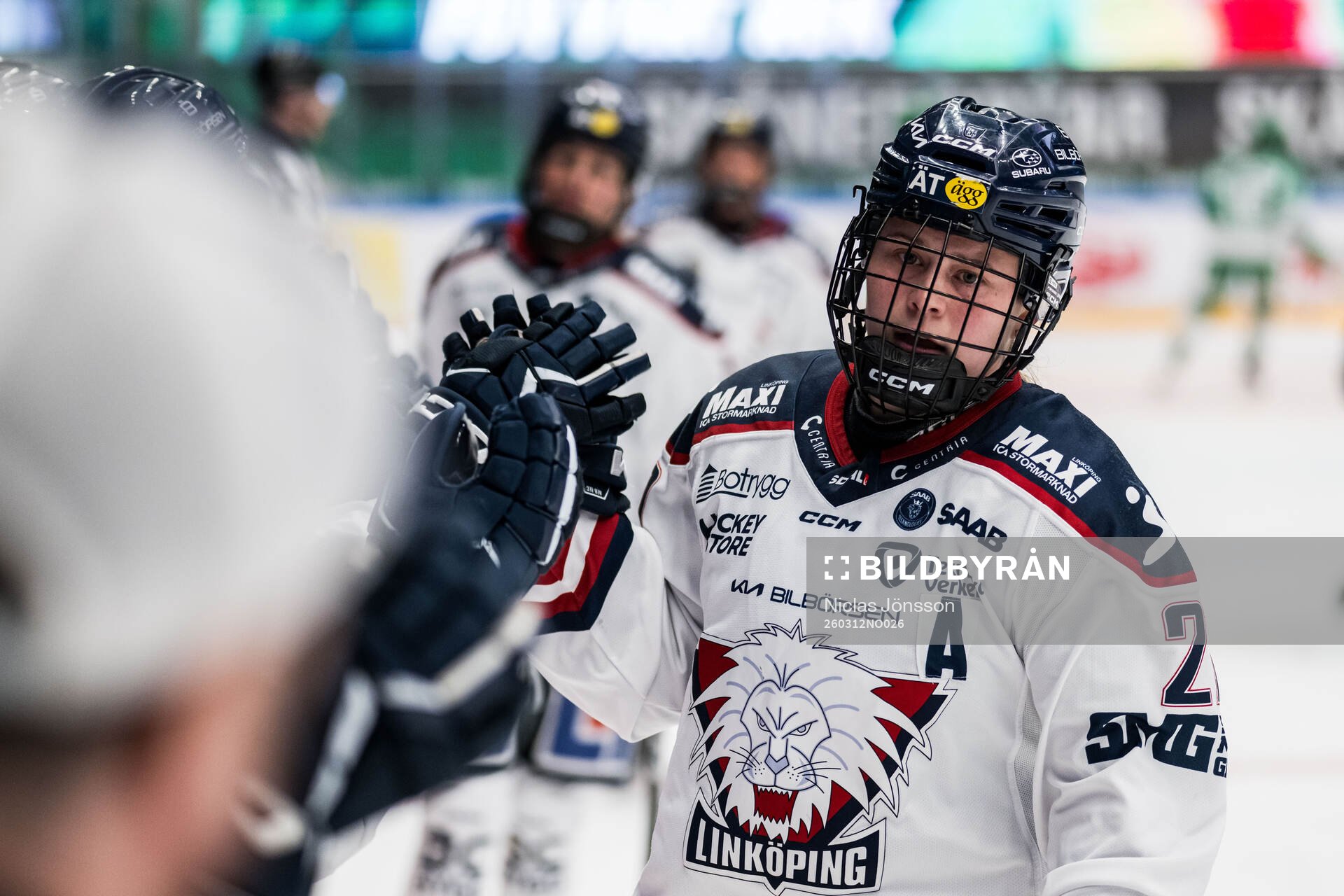 Linköpings Naomi Rogge jublar