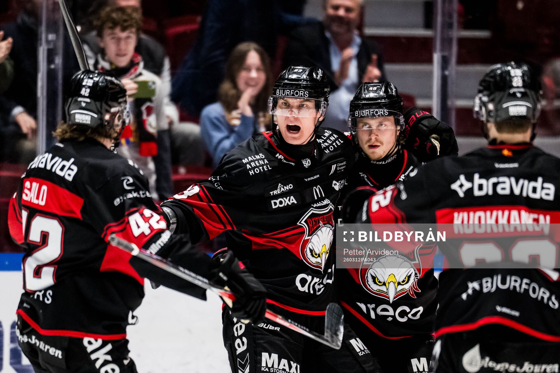 Malmö Redhawks Fredrik Händemark jublar