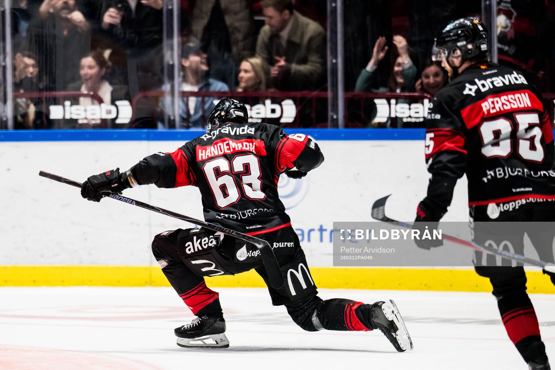 Malmö Redhawks Fredrik Händemark jublar