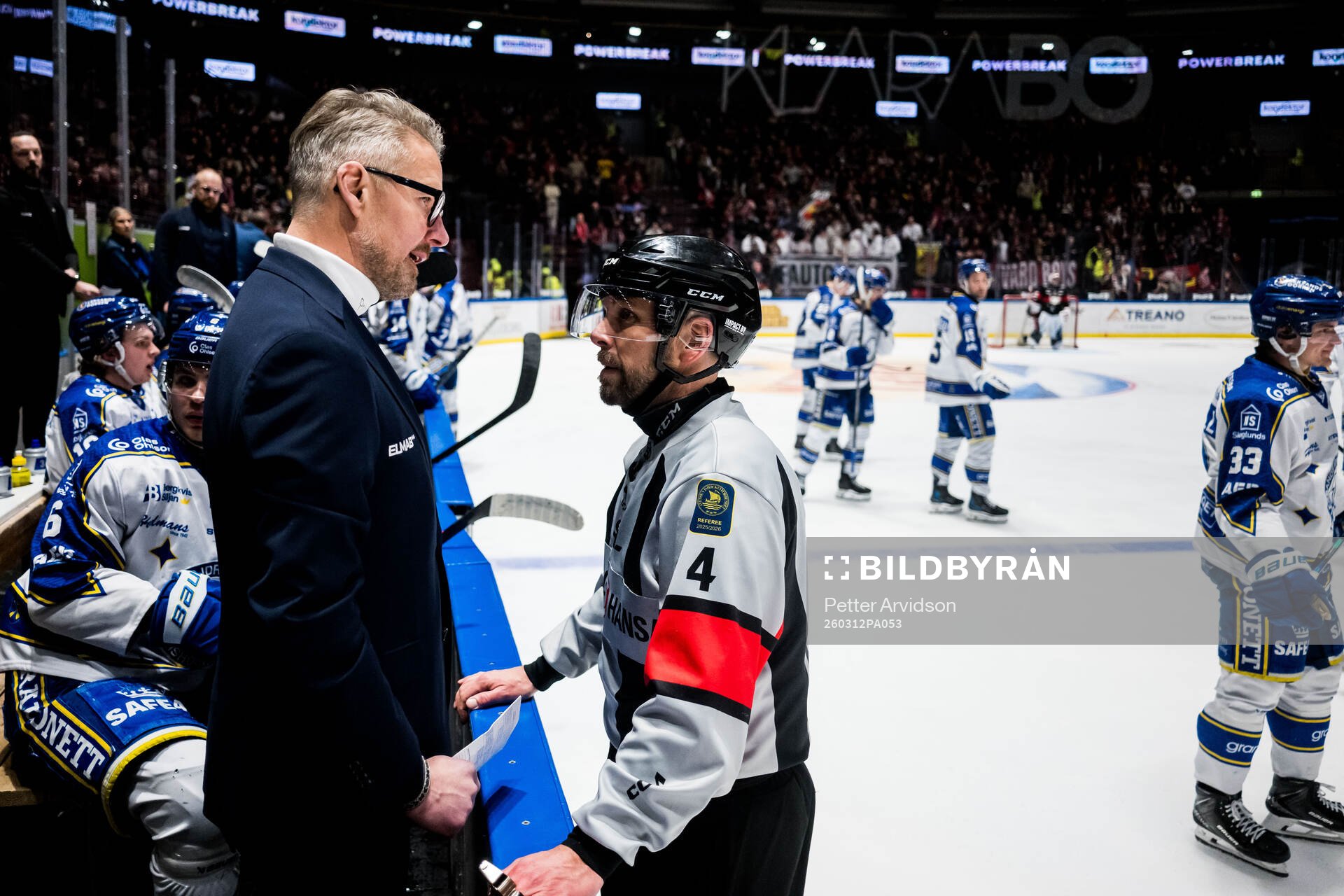 Leksands tränare Johan Hedberg och Domare Marcus Linde