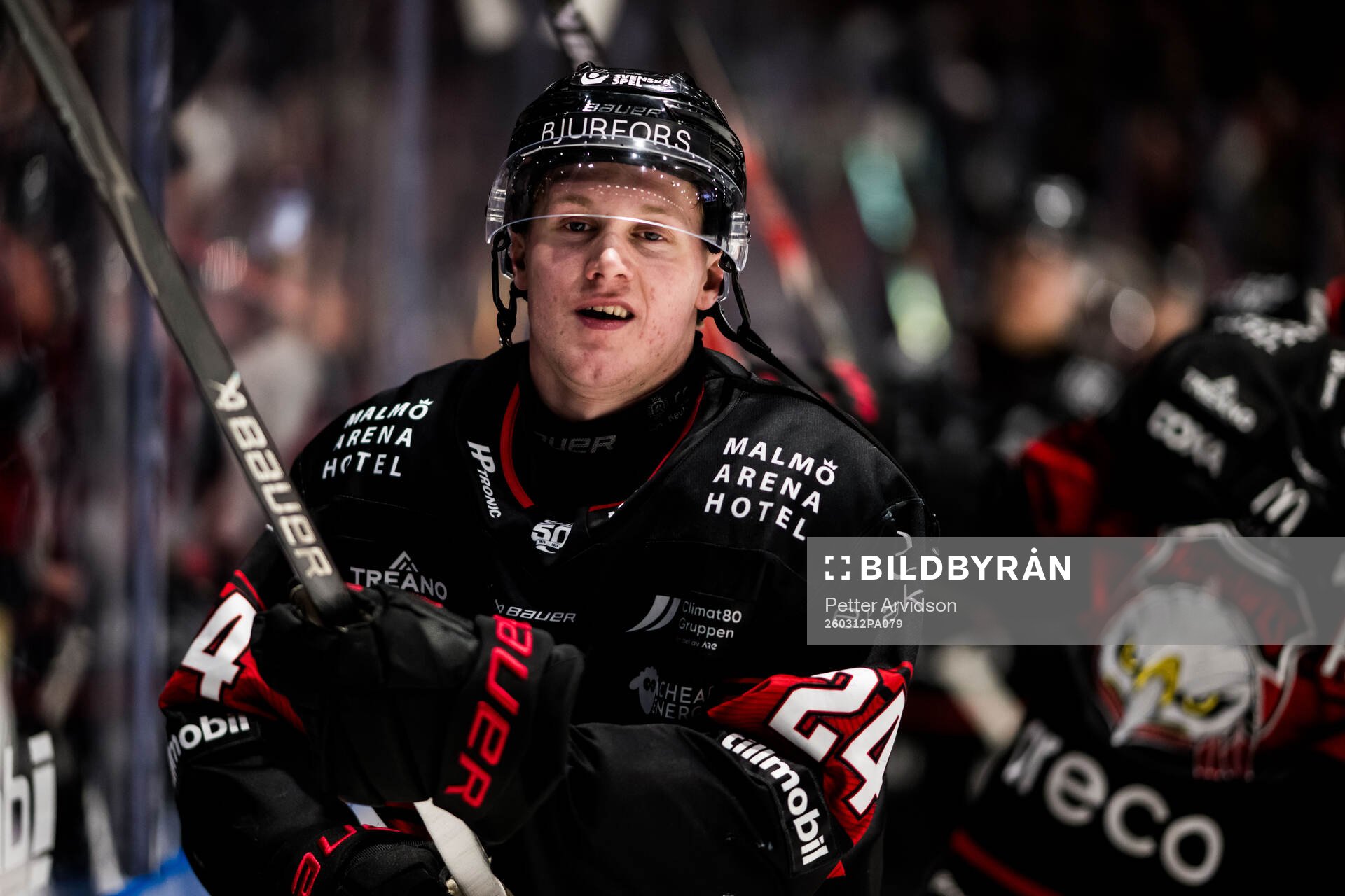 Malmö Redhawks Filip Björkman jublar