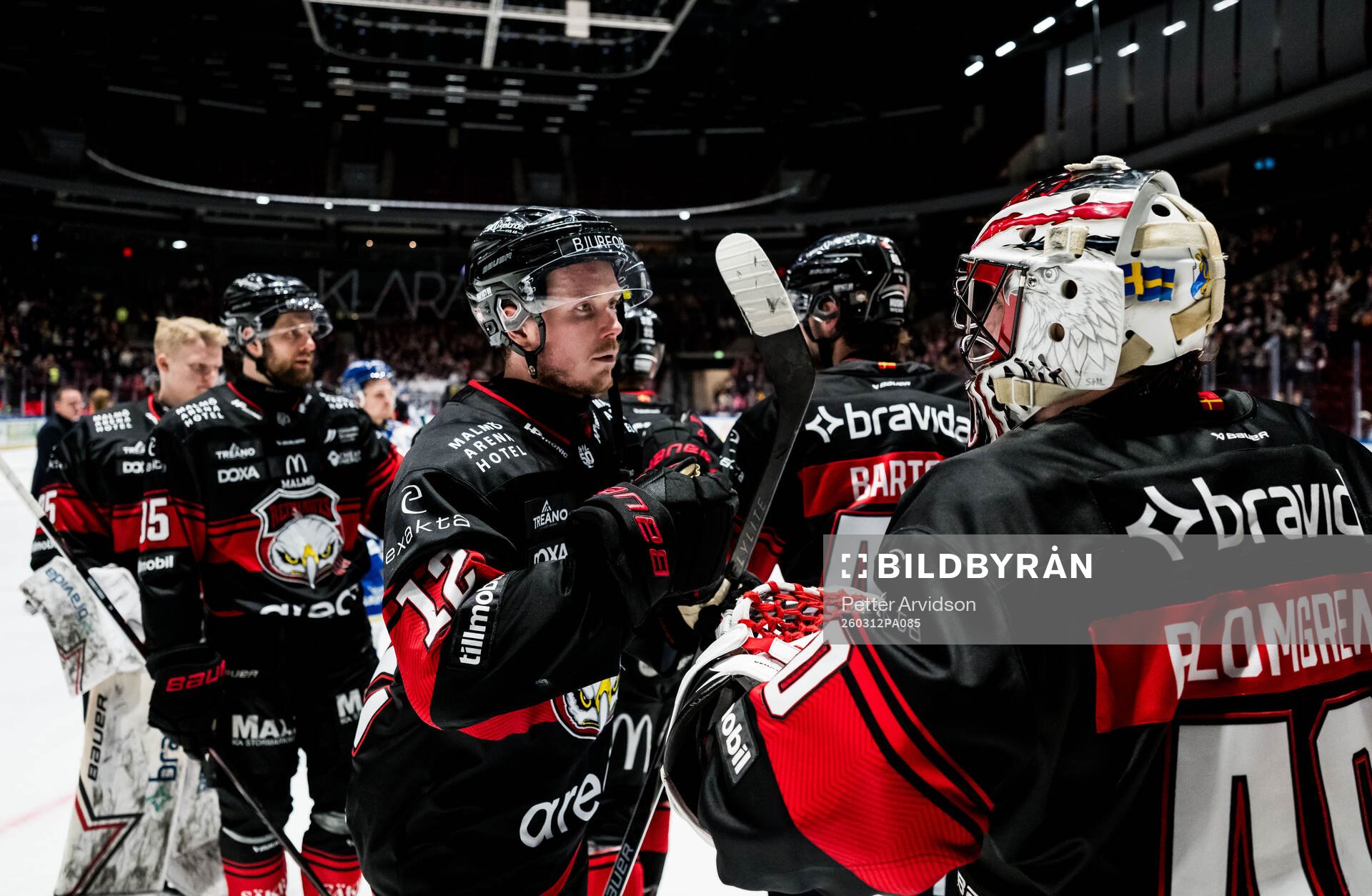 Malmö Redhawks Linus Öberg och målvakt Oskar Blomgren