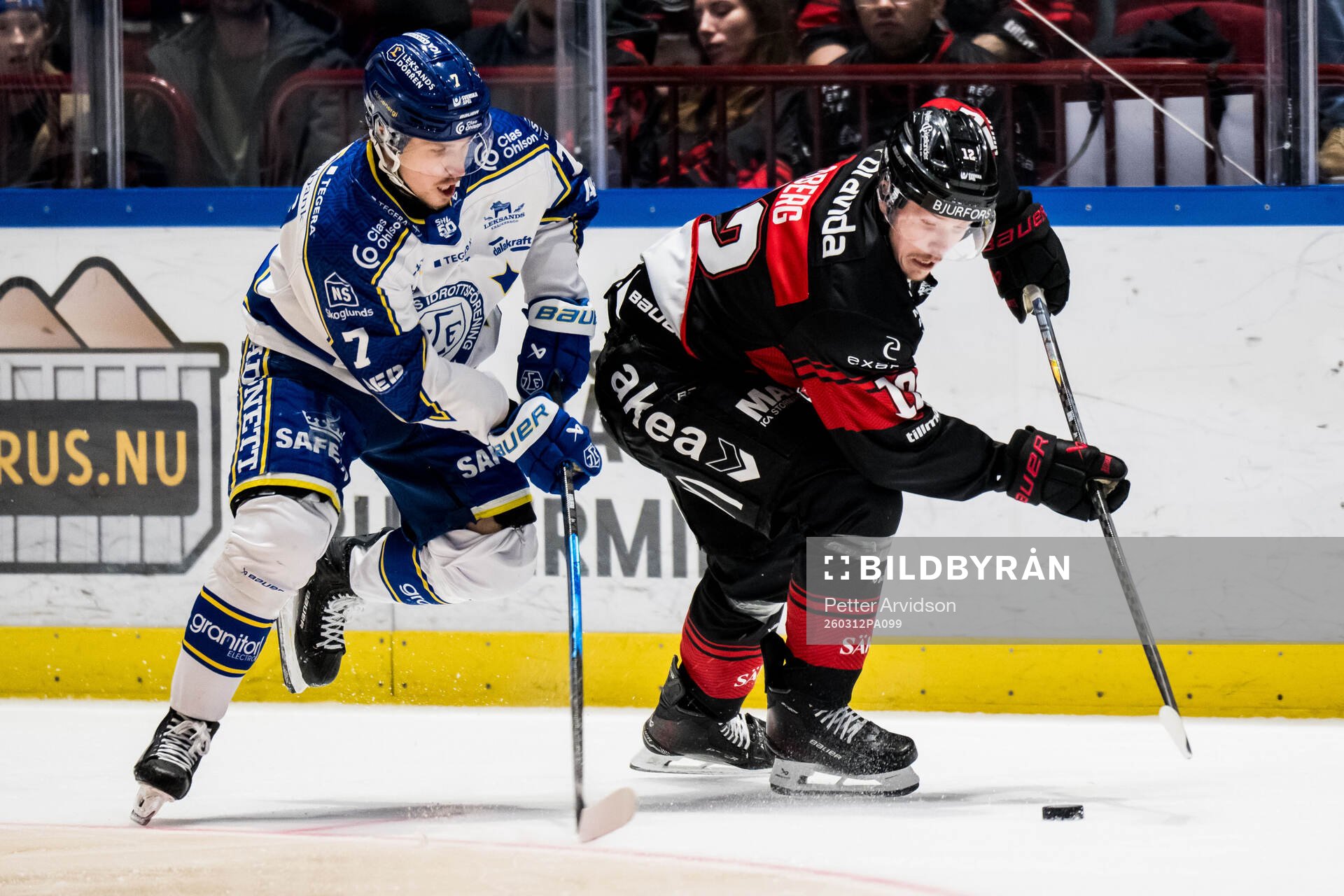 Leksands Marcus Karlberg och Malmö Redhawks Linus Öberg