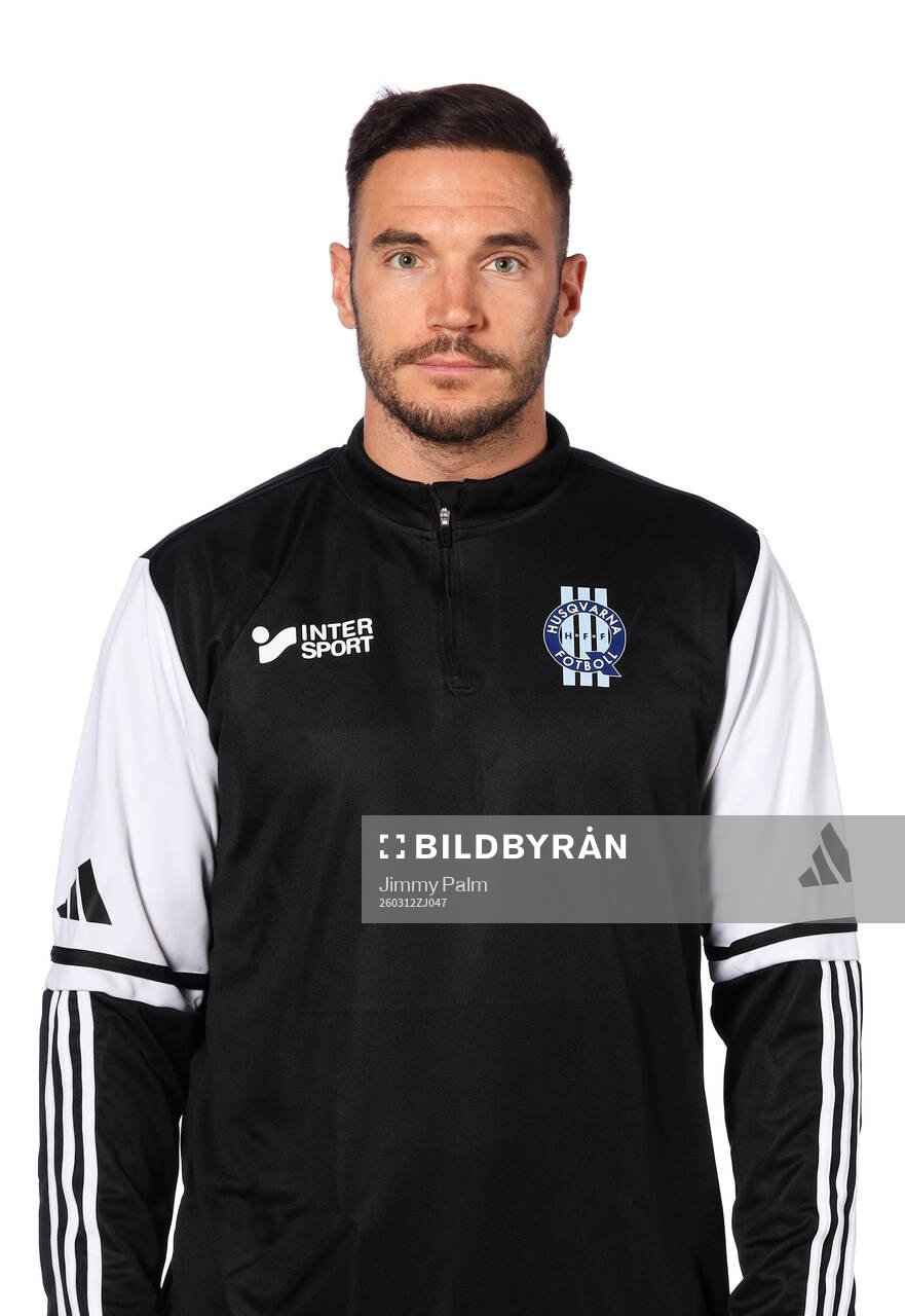 Husqvarnas assisterande tränare Benjamin Omerovic