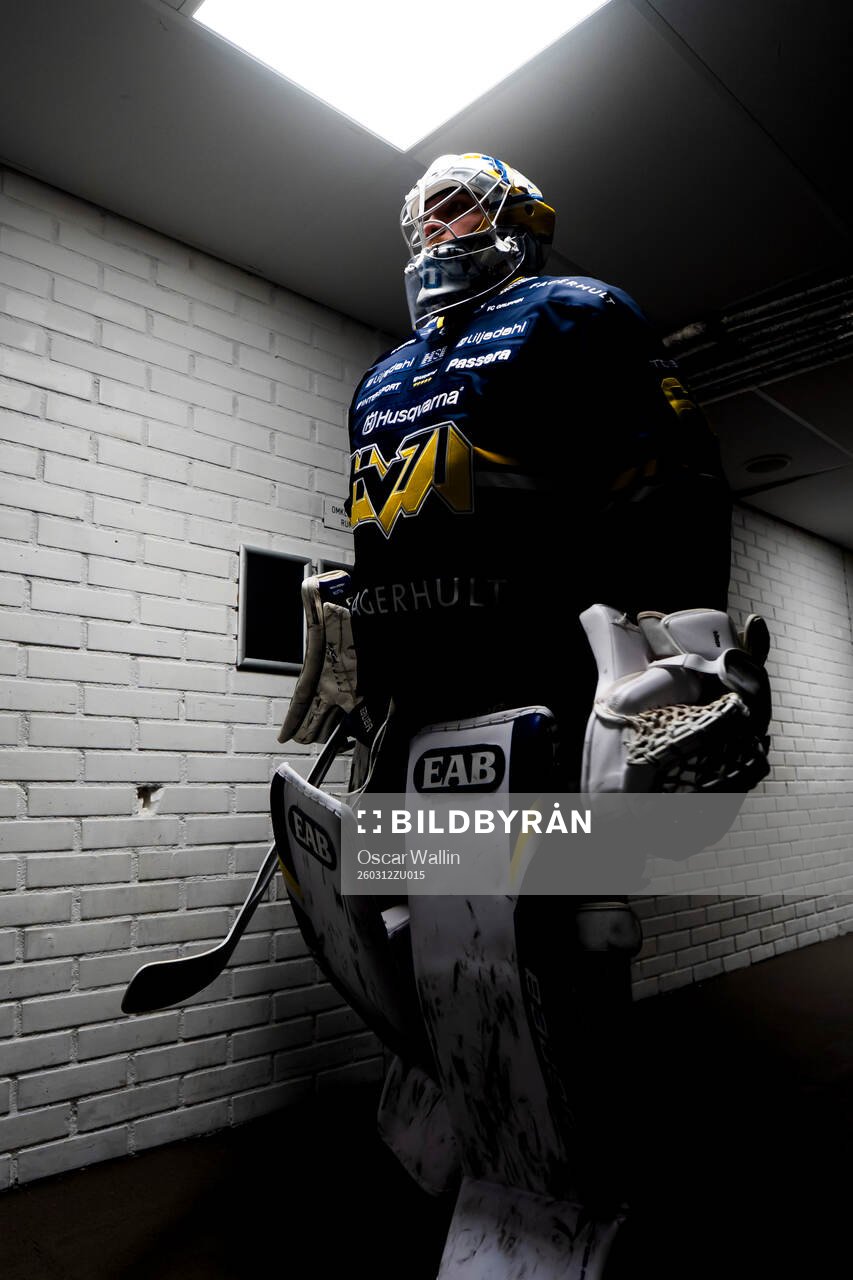 HV71s målvakt Felix Sandström