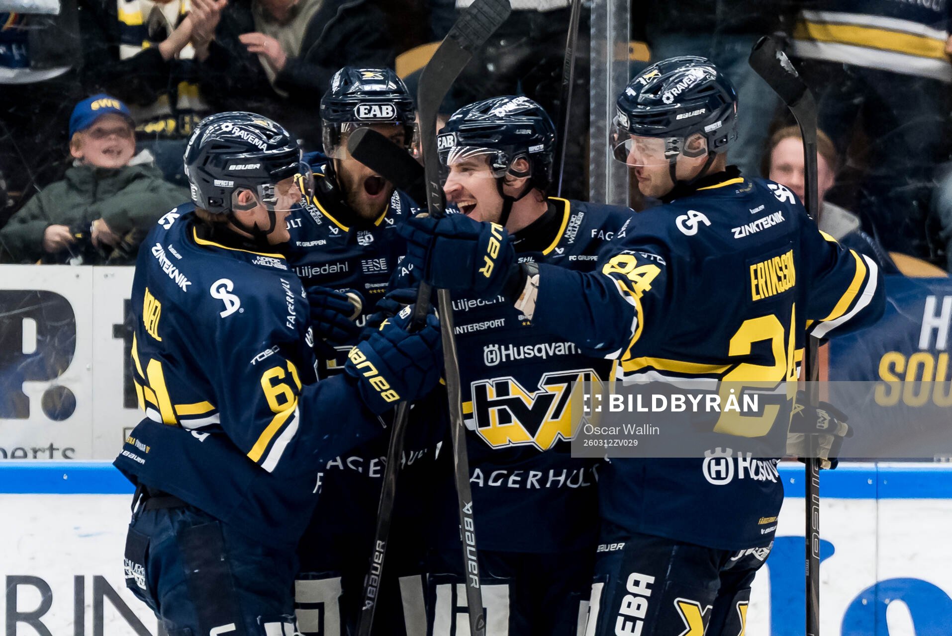 HV71s Santeri Hatakka jublar