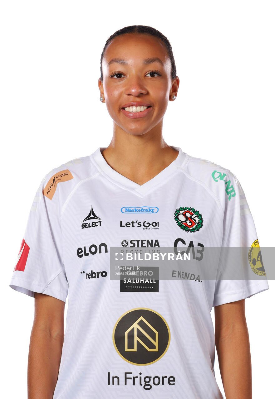 Örebros Olivia Okara