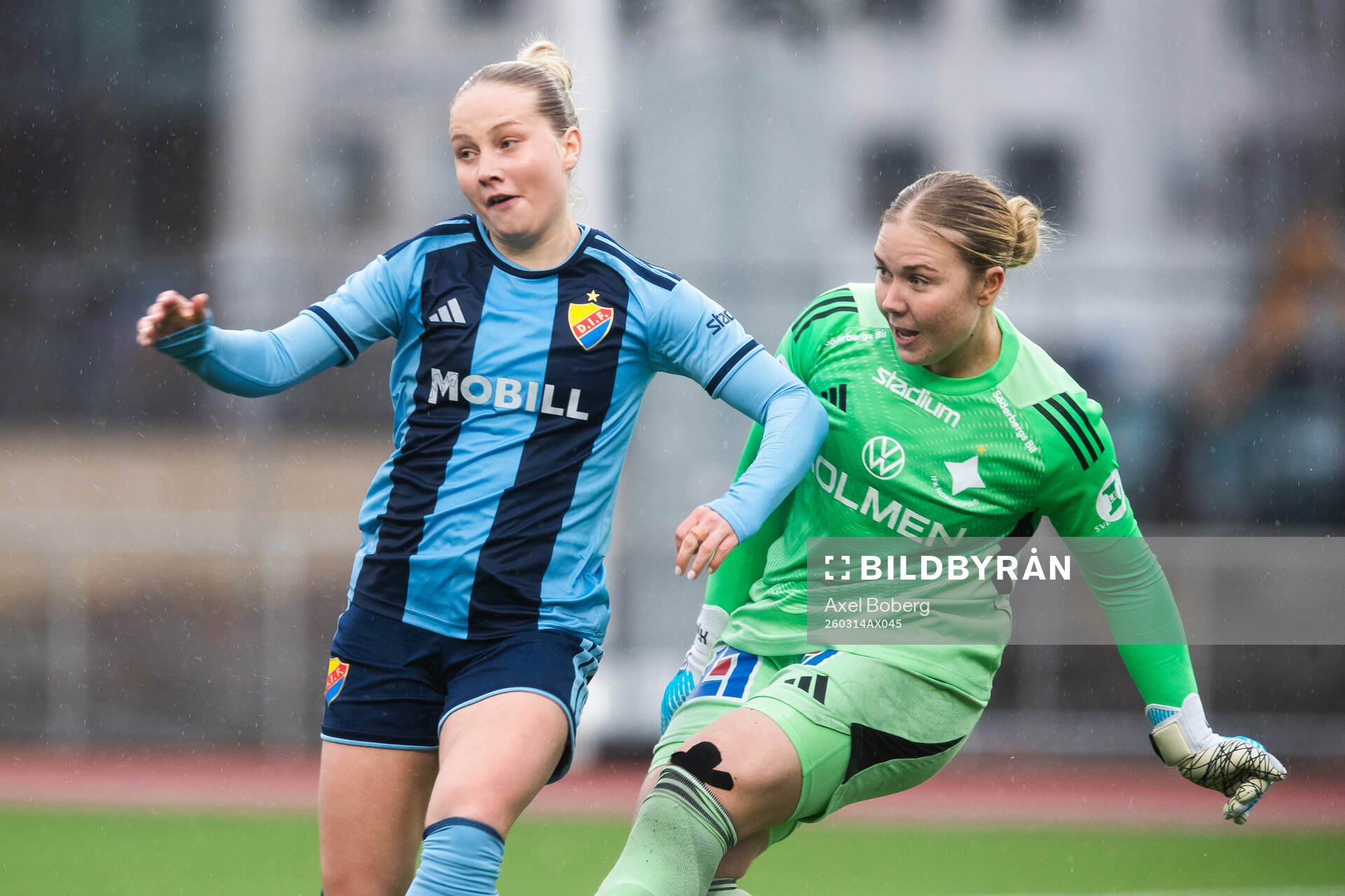 Djurgårdens Maria Olafsdottir Gros och IFK Norrköpings