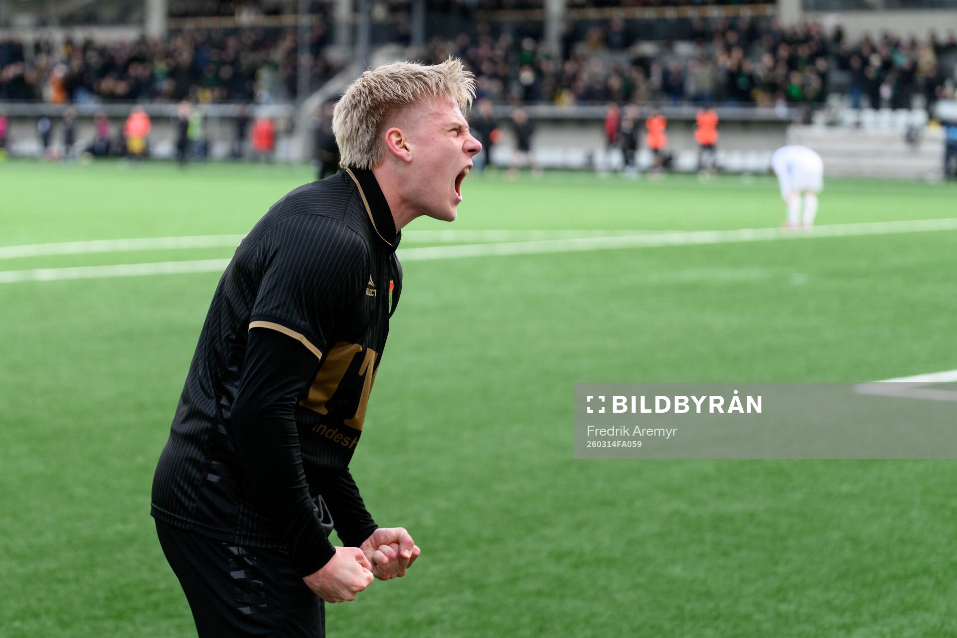 GAIS Robert Frosti Thorkelsson jublar