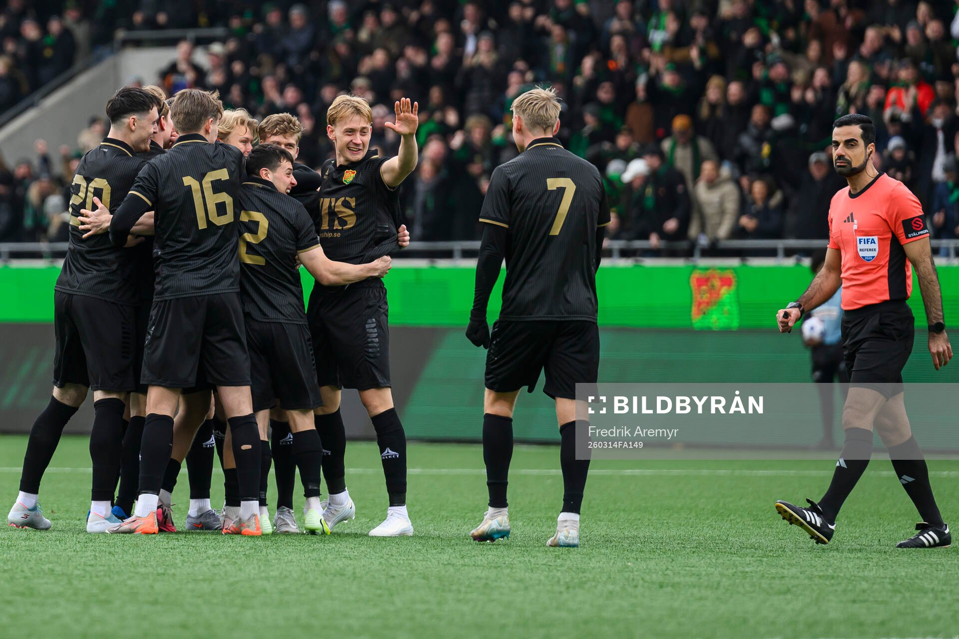 GAIS spelare jublar