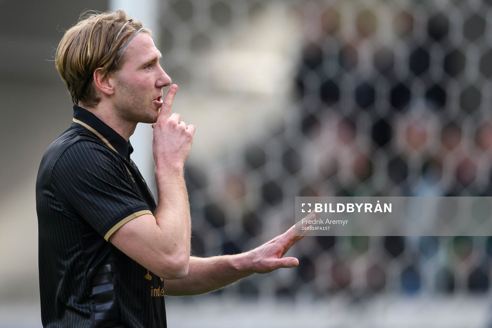 GAISs August Wängberg  jublar