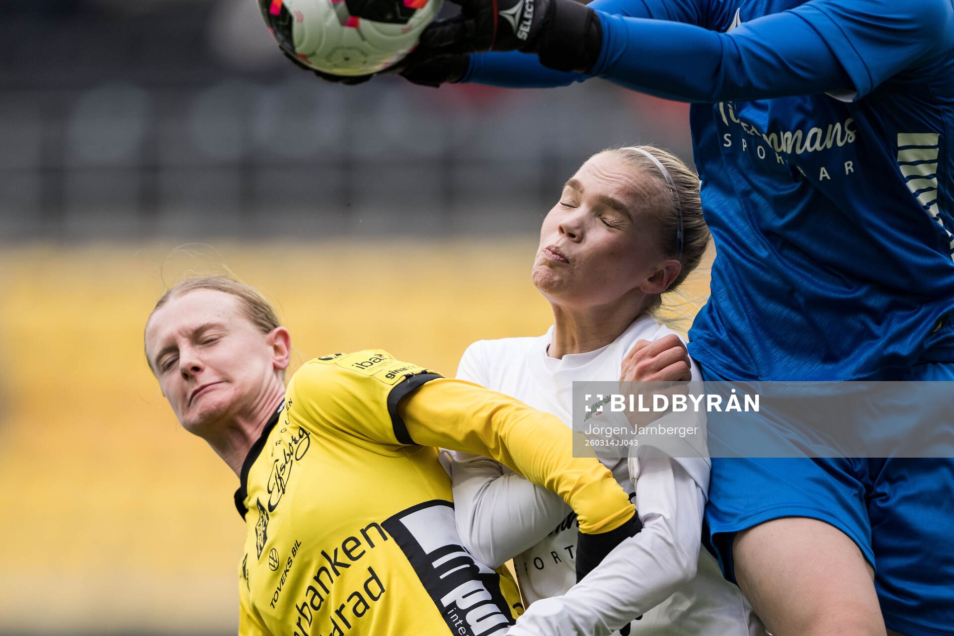 Elfsborgs Hanna Jiozon och Örebro SKs Johanna Wikström