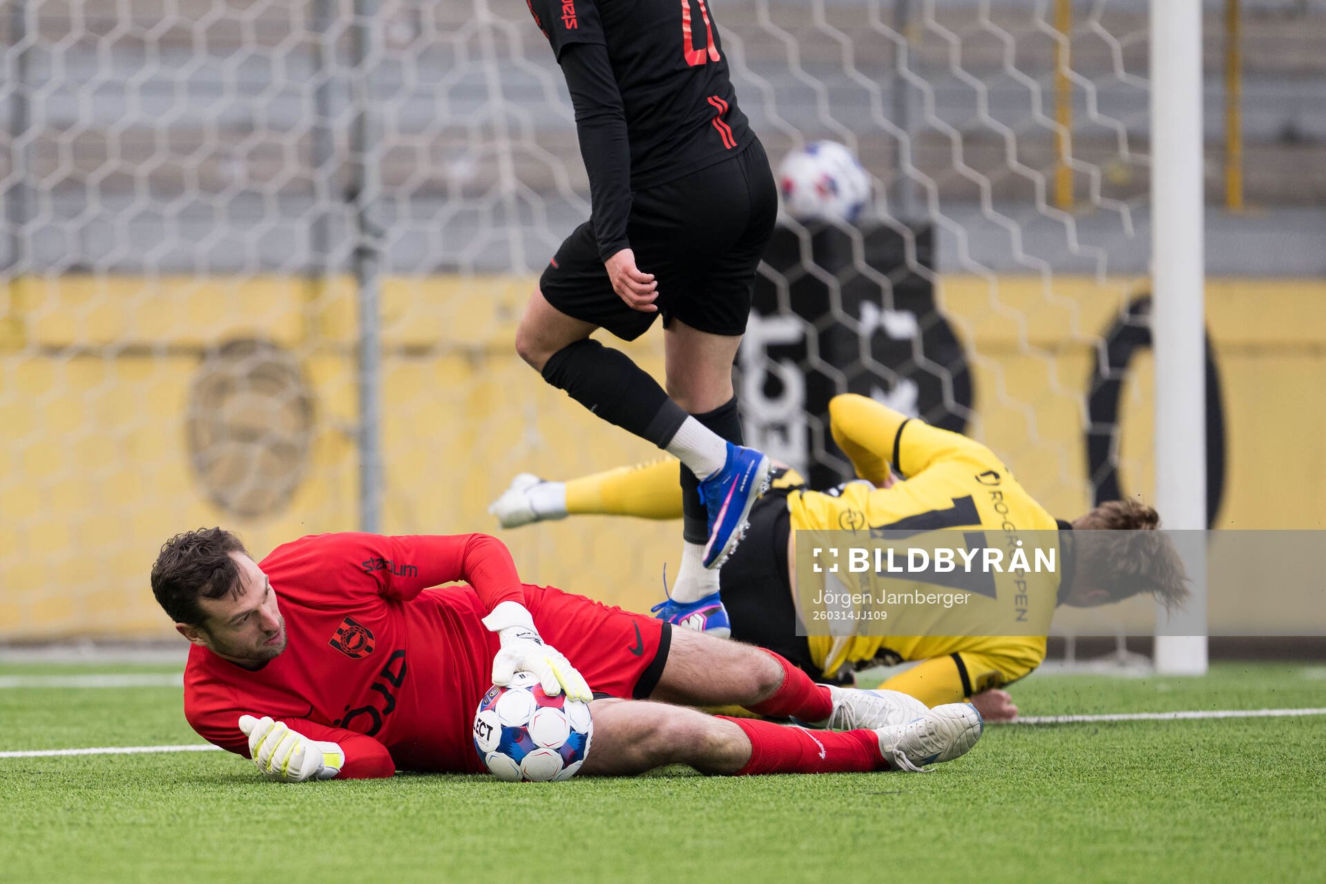 Brommapojkarnas målvakt Davor Blazevic