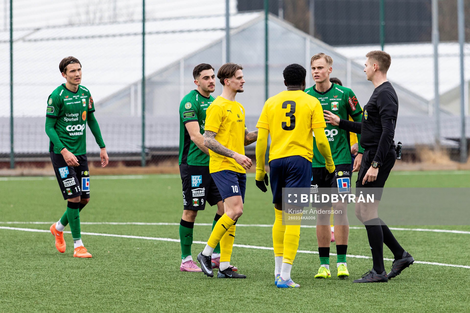 Ljungskiles Gideon Mensah och Varbergs Edvin Tellgren