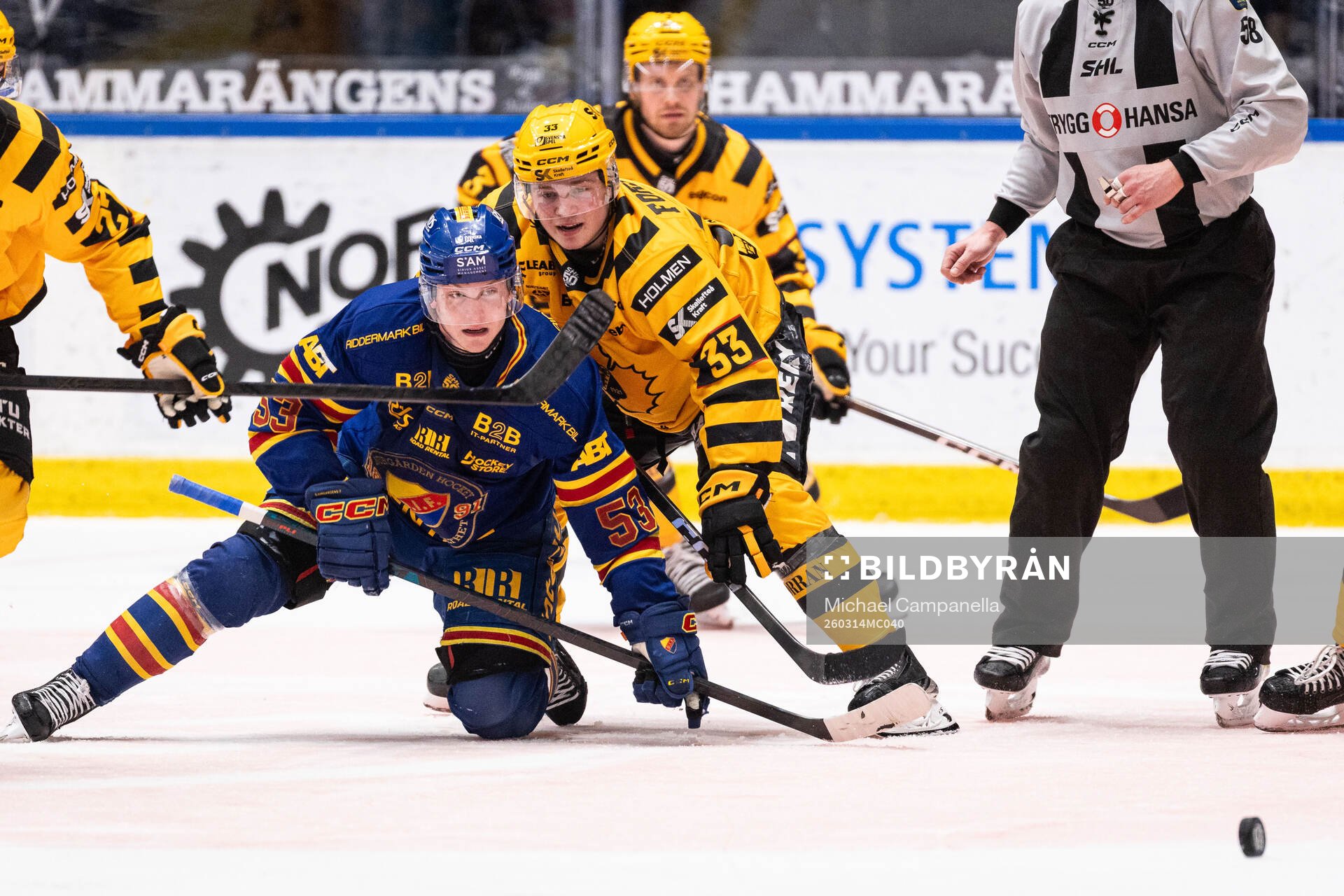 Djurgårdens David Blomgren och Skellefteås Zeb Forsfjäll