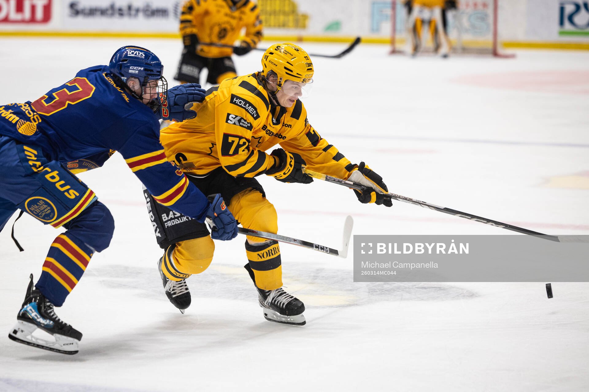 Djurgårdens Marcus Nordmark och Skellefteås Oskar Vuollet