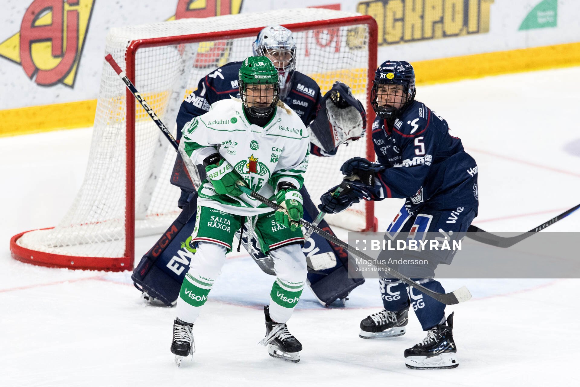 Rögles Wilma Hjelm och Linköpings Eve Savander