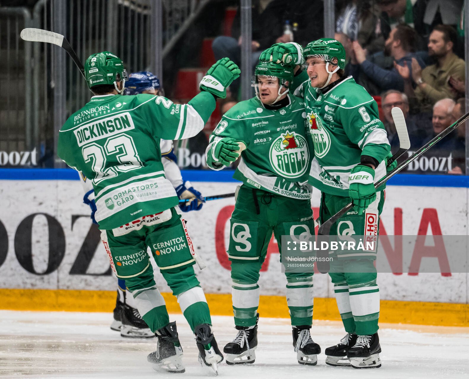 Rögles Karson Kuhlman och Paul Ladue jublar