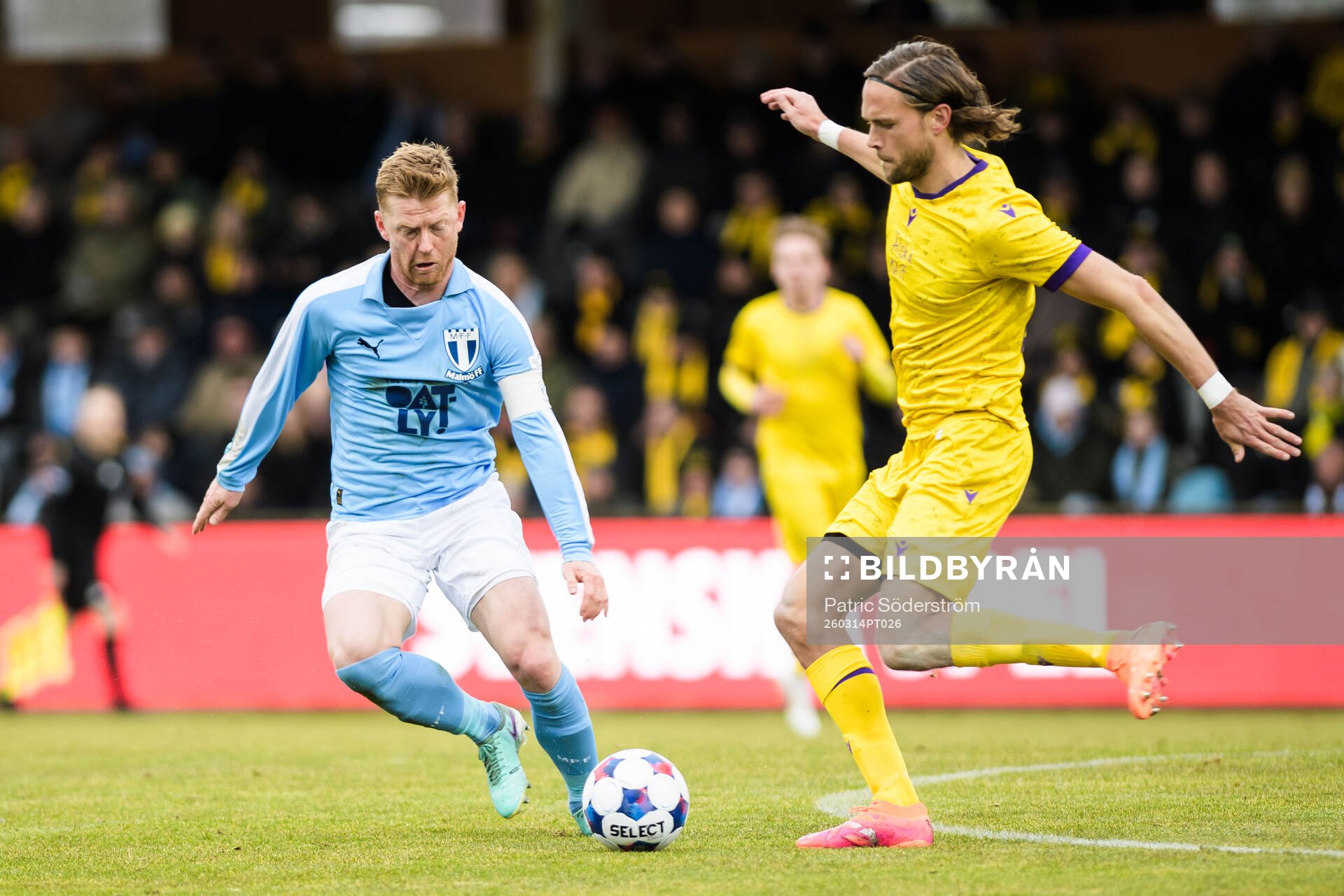 Malmö FFs Anders Christiansen och Mjällbys Tom Pettersson