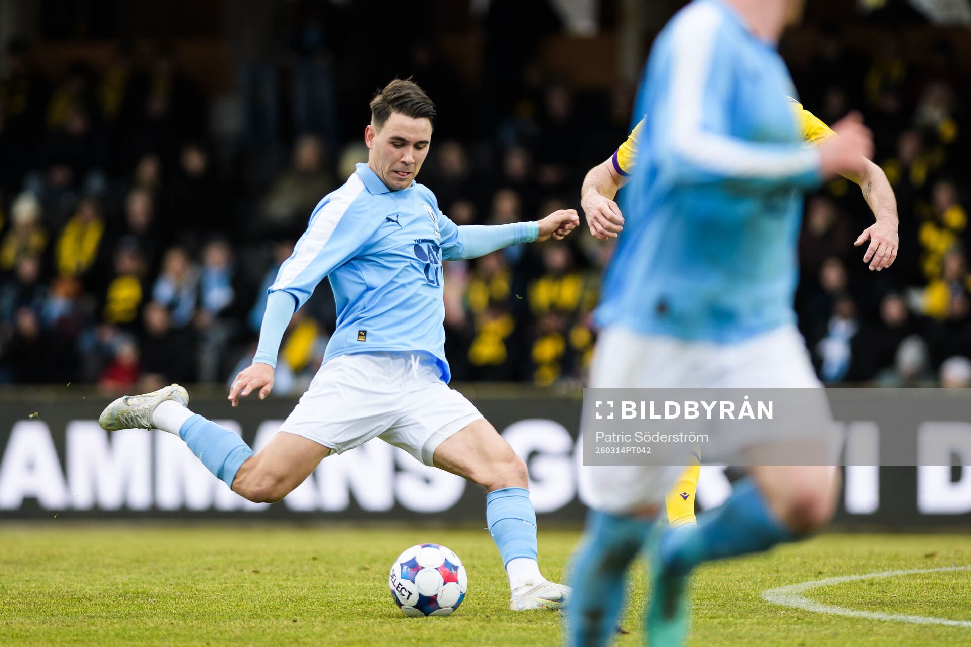 Malmö FFs Yanis Karabelyov