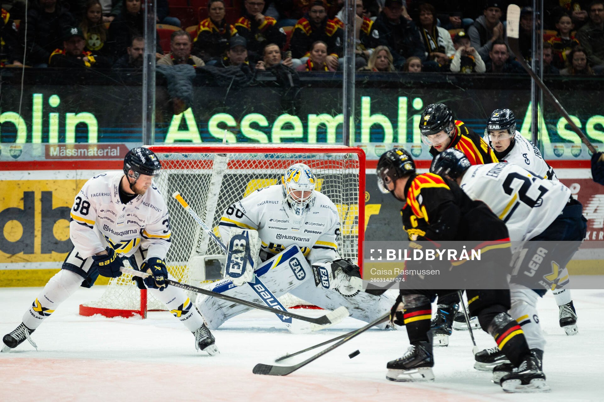 HV71s Olle Alsing, Karl Annborn, Brynäs Johan Larsson och