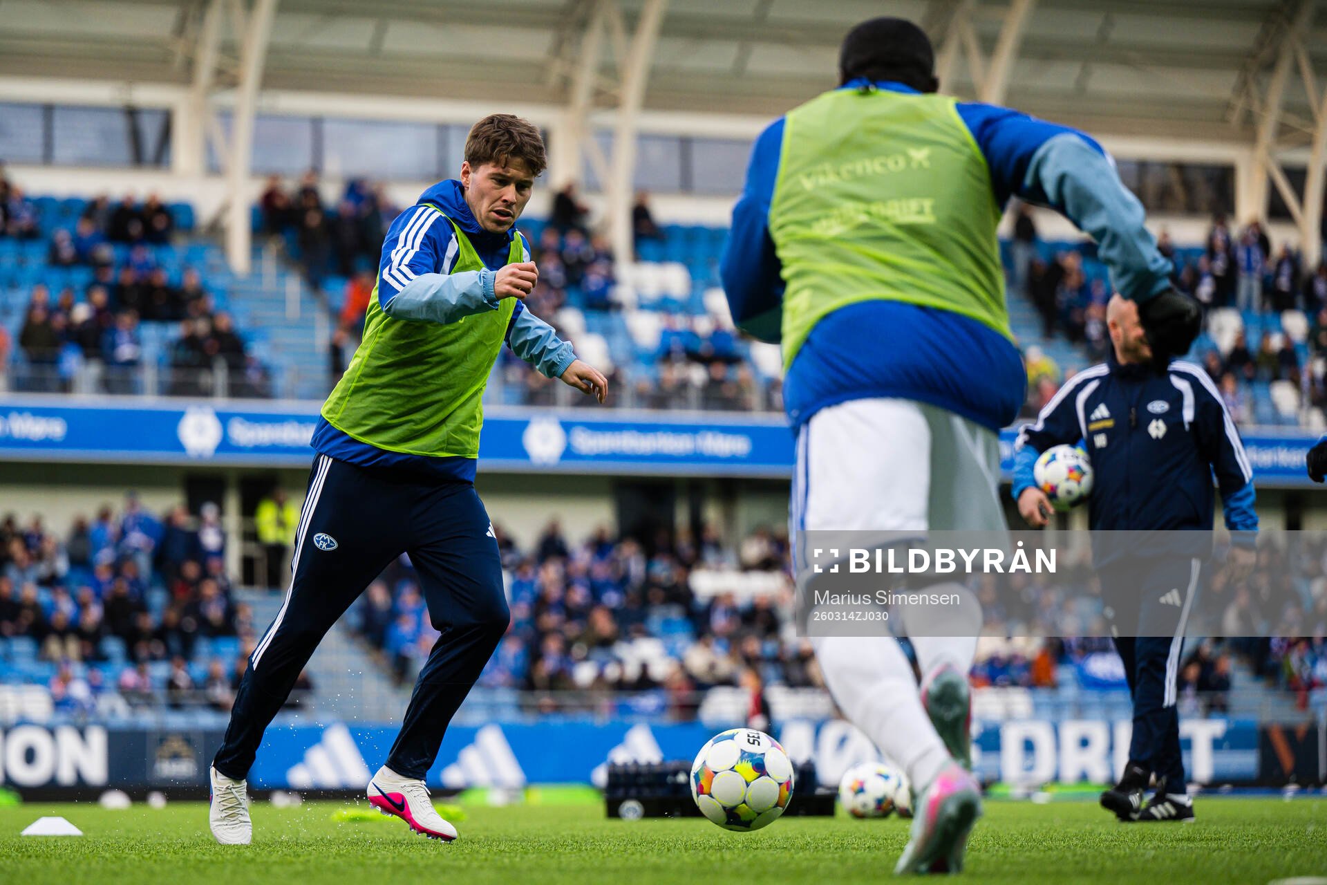 Emil Breivik of Molde warms up