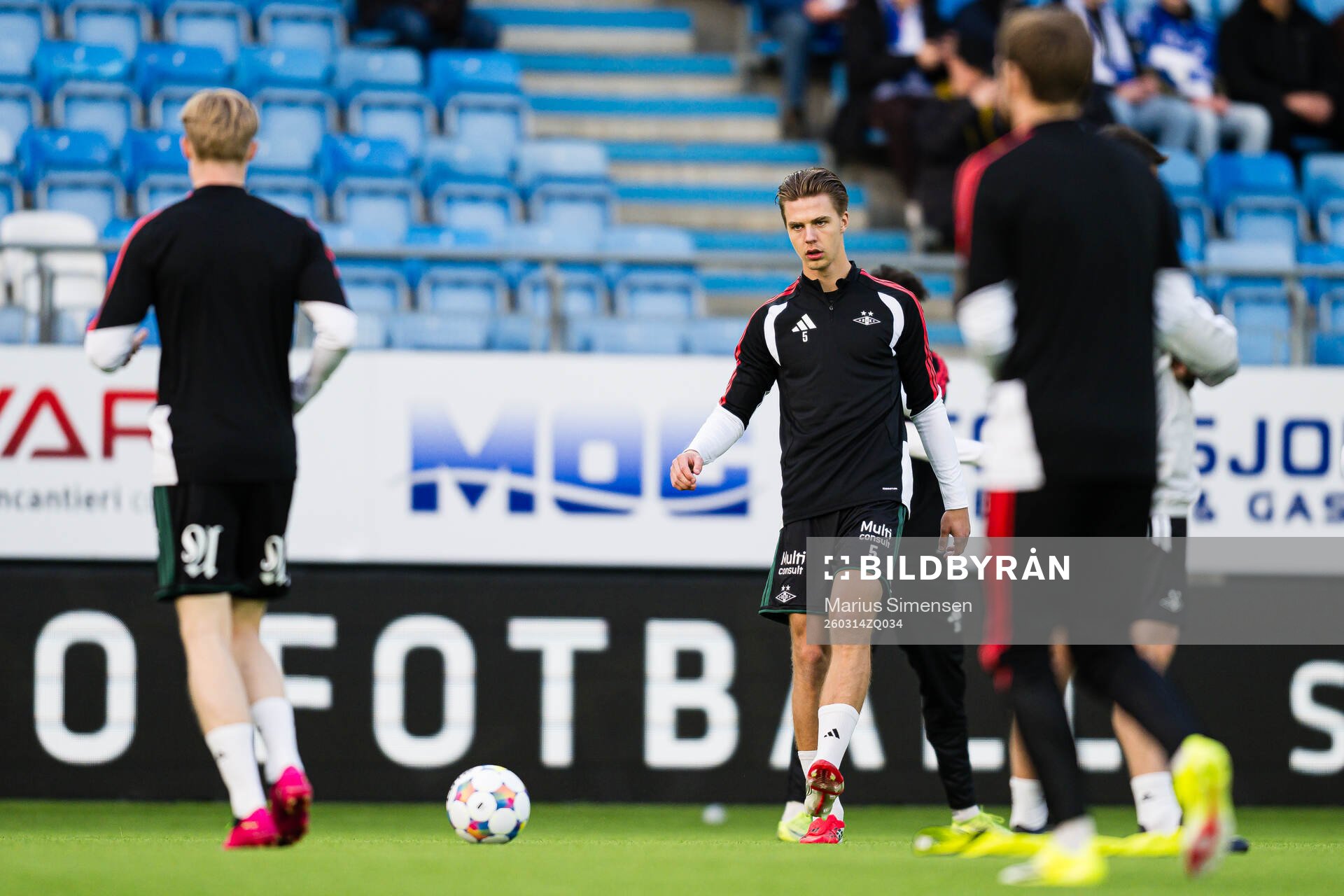 Håkon Volden of Rosenborg warms up