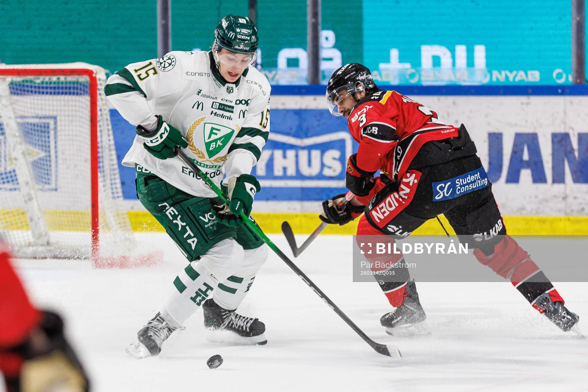Färjestads Jack Berglund och Luleås Frederic Allard