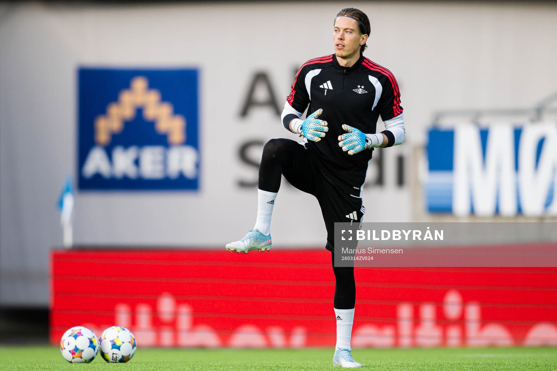 Goalkeeper Leopold Wahlstedt of Rosenborg warms up