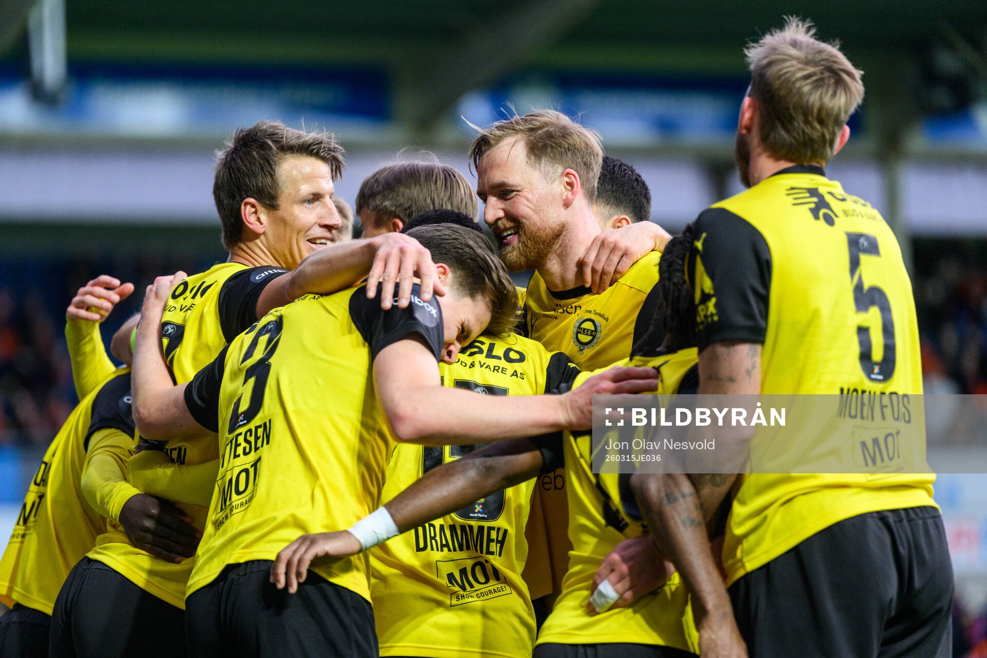 Players of Lillestrøm celebrates 1-2