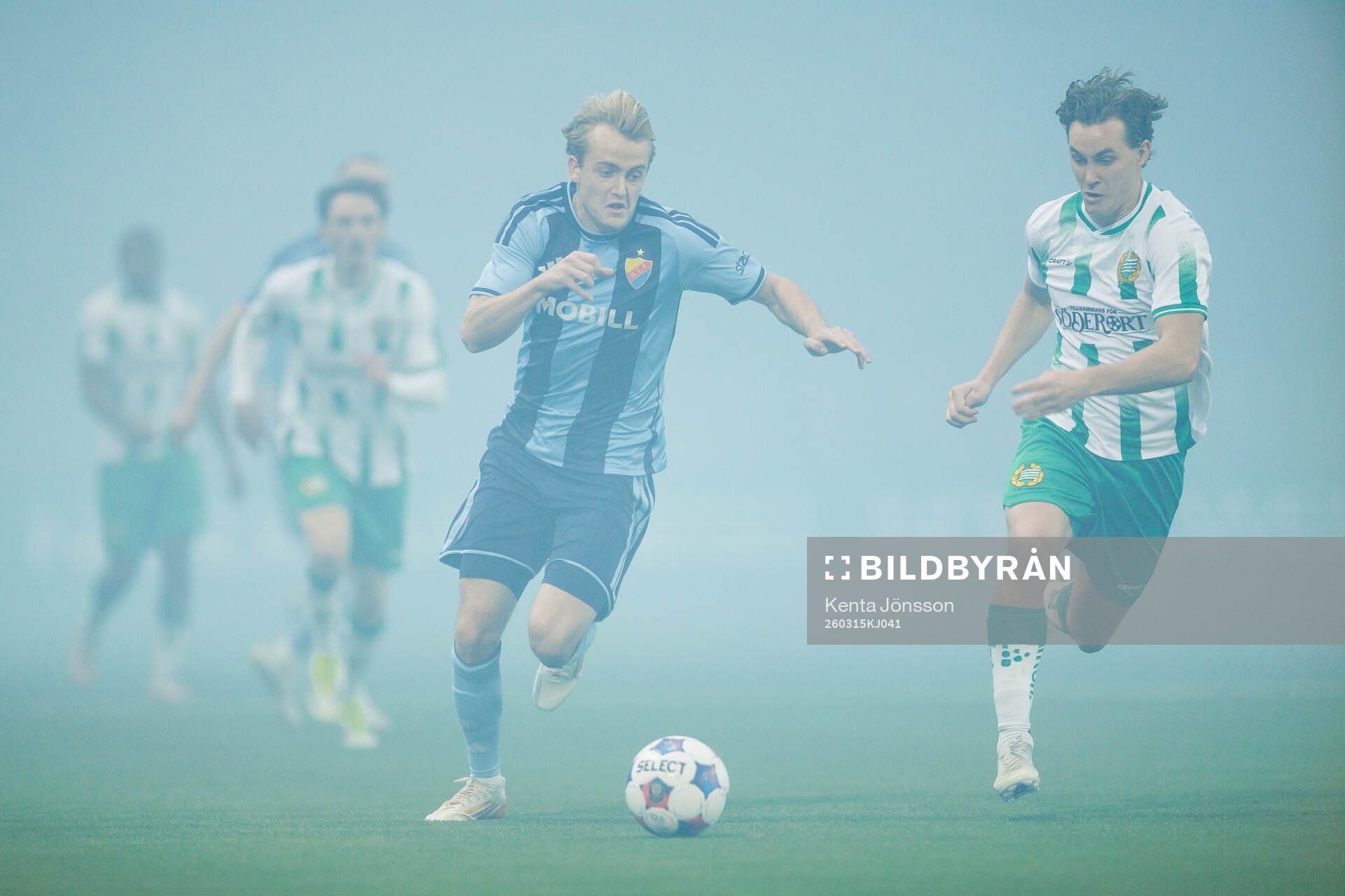 Djurgårdens Oskar Fallenius och Hammarbys Hampus Skoglund