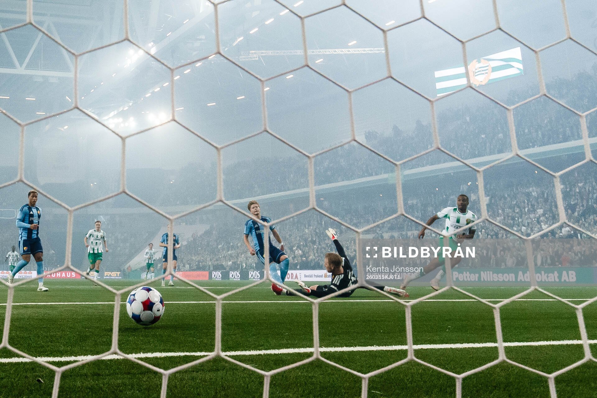 Hammarbys Paulos Abraham gör 1-0