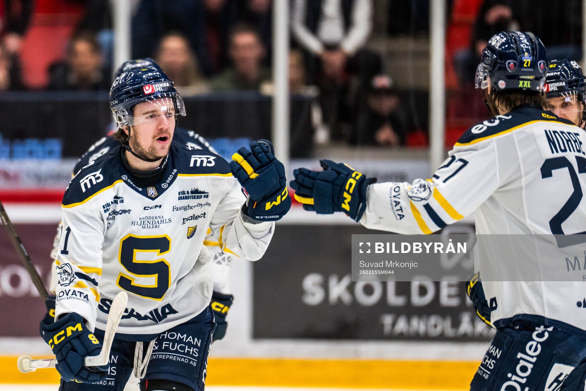 Södertäljes Andrew Vanderbeck jublar