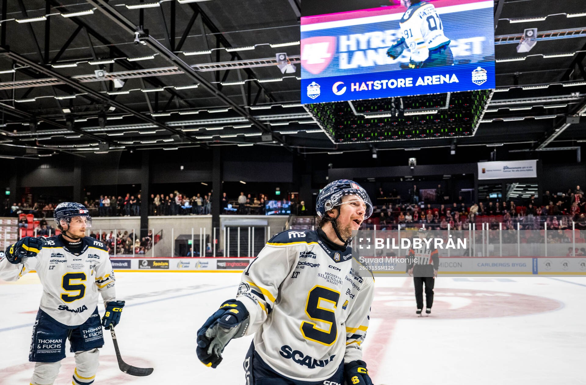 Södertäljes Andrew Vanderbeck jublar