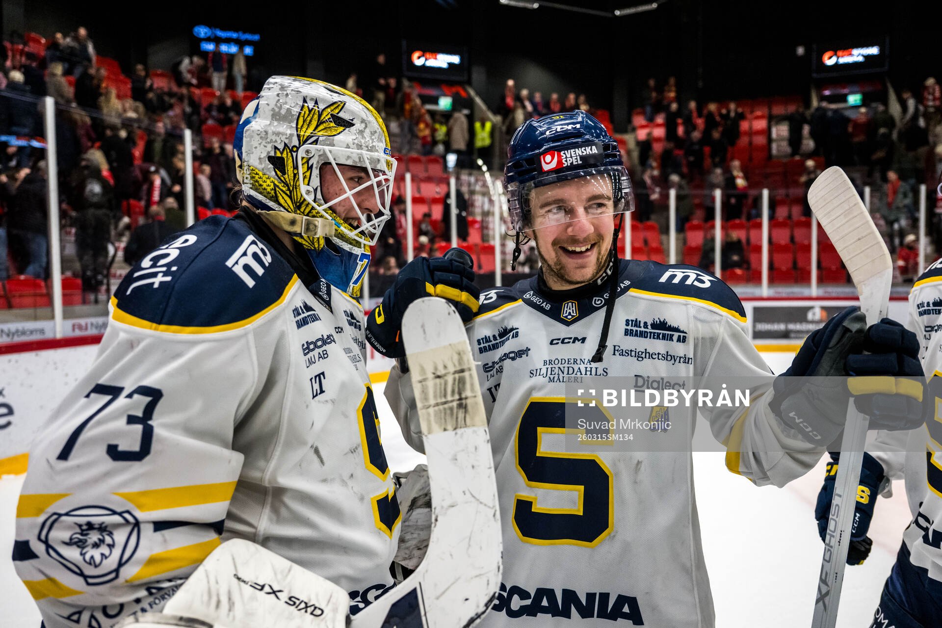 Södertäljes målvakt Love Härenstam och Andrew