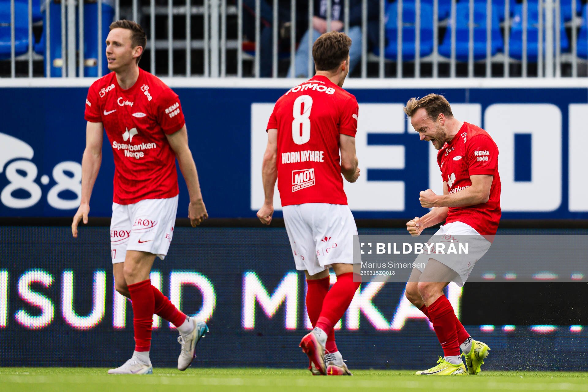 Bård Finne of Brann celebrates