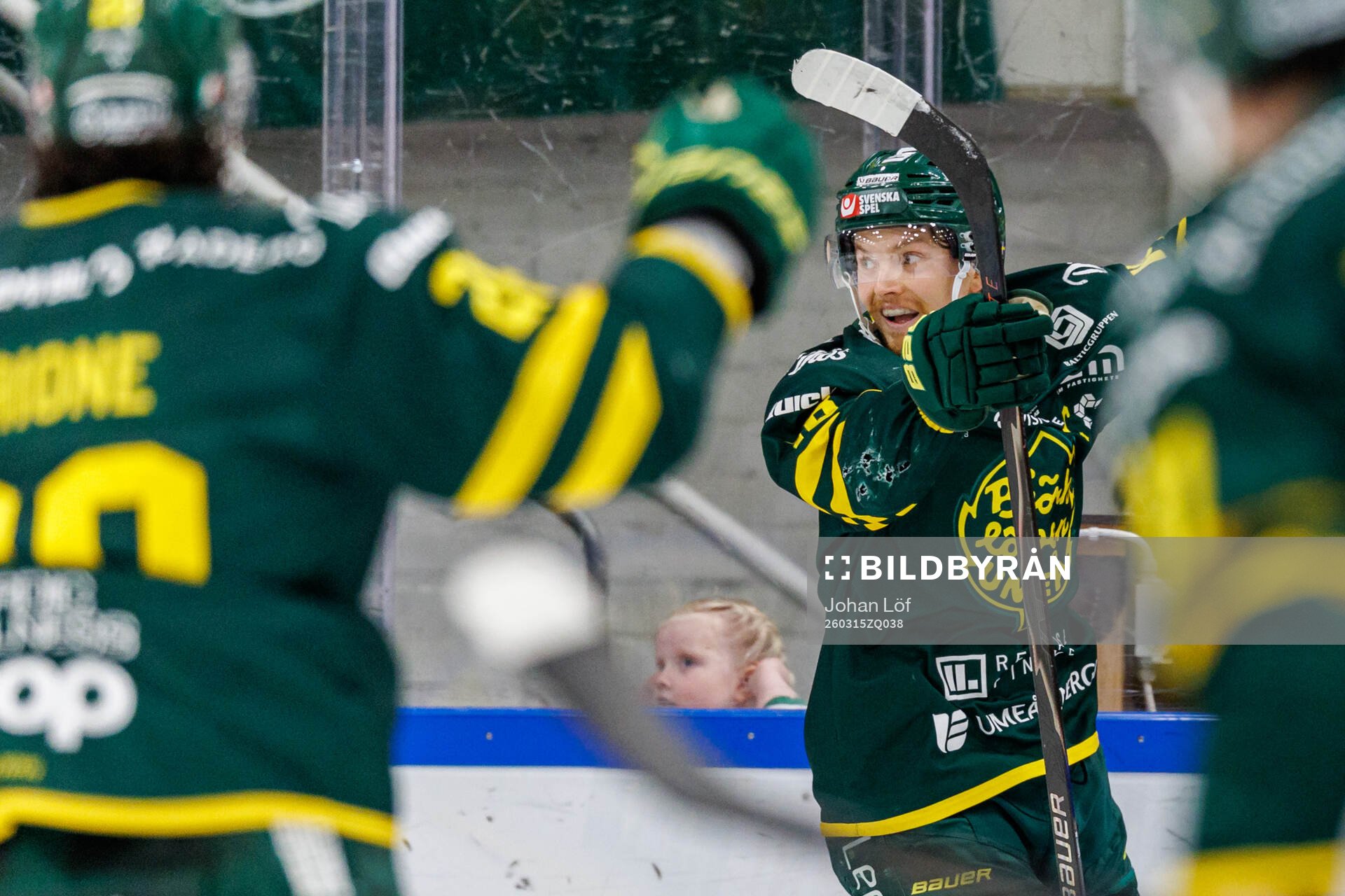 Björklövens Axel Ottosson jublar