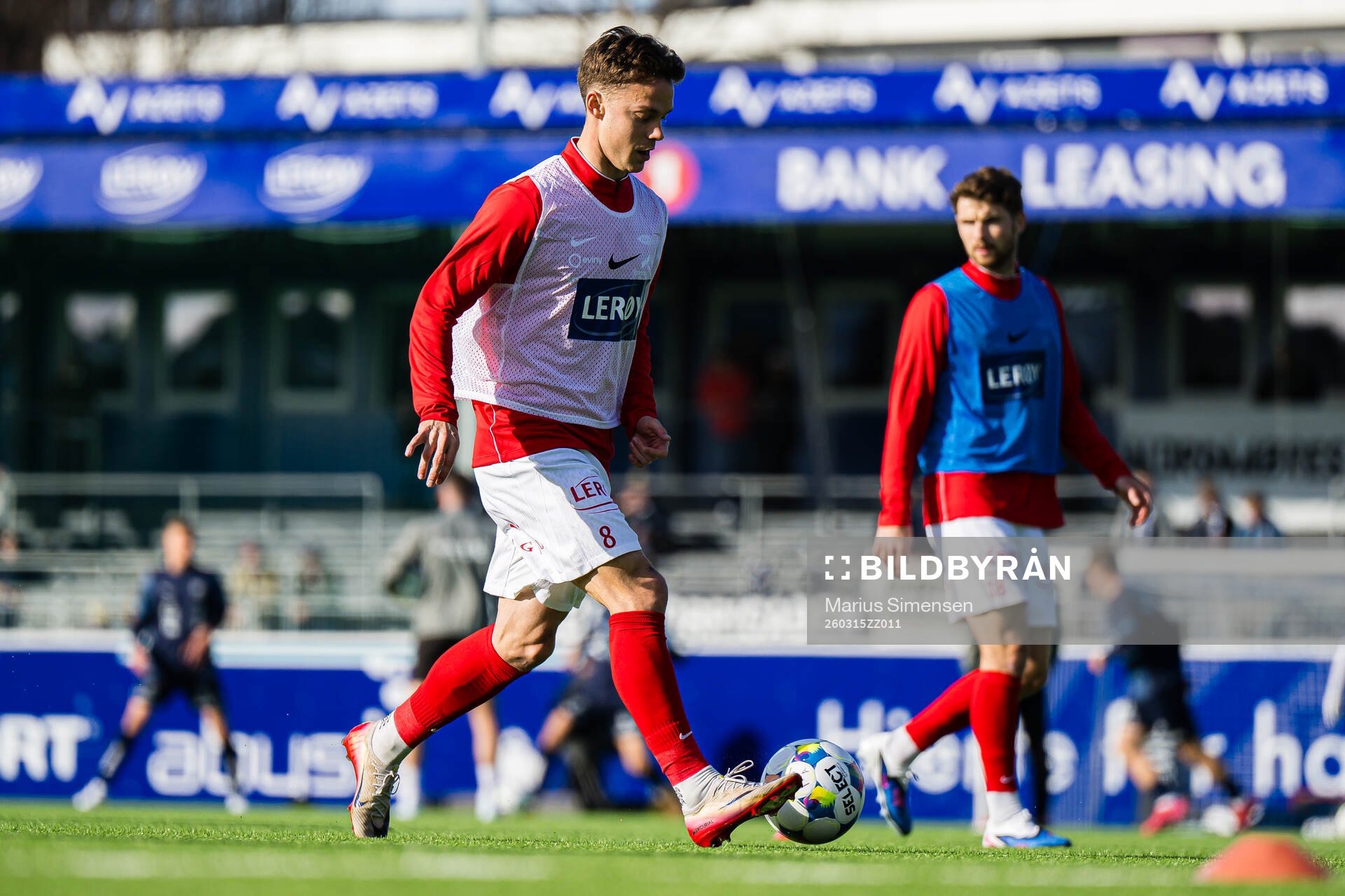 Felix Horn Myhre of Brann warms up